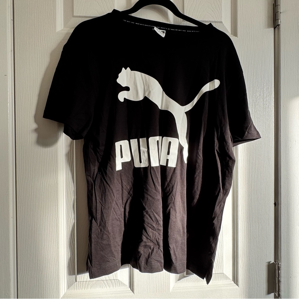 Puma Black T-Shirt with White Logo XL women’s